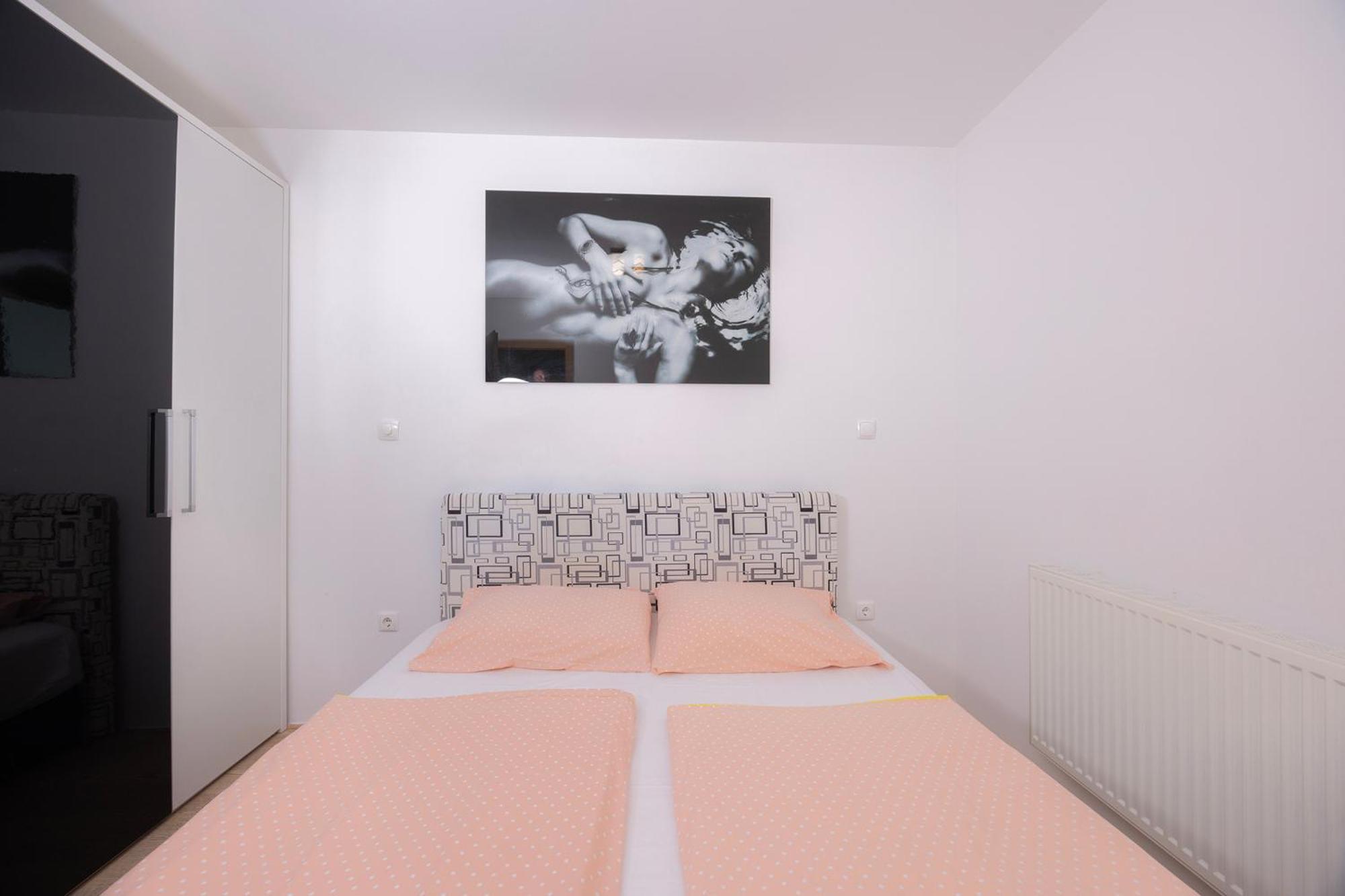 Apartment Arnika ครานสกา โกรา ภายนอก รูปภาพ