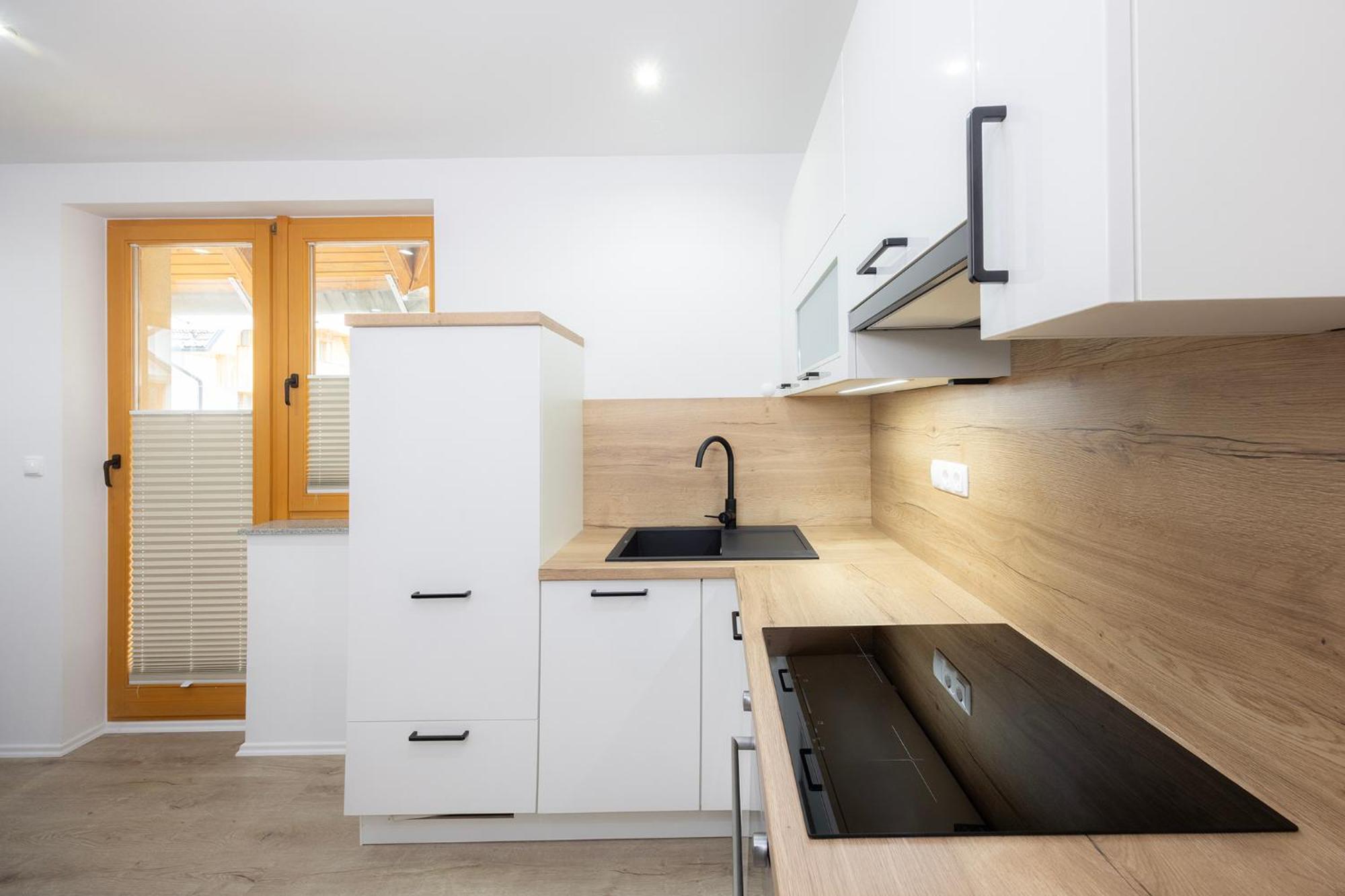 Apartment Arnika ครานสกา โกรา ภายนอก รูปภาพ