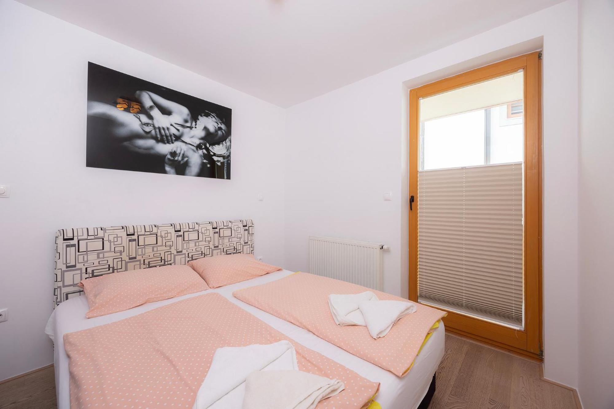 Apartment Arnika ครานสกา โกรา ภายนอก รูปภาพ